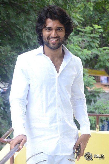 Vijay-Deverakonda-Interview-About-Pelli-Choopulu-Movie